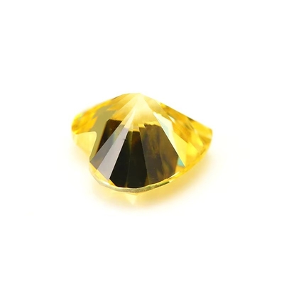 색상 CZ 모이사나이트 다이아몬드 심장 절단 3x3mm 4x4mm 합성 큐브 지르코니아