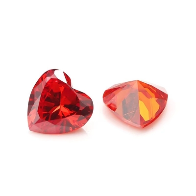 색상 CZ 모이사나이트 다이아몬드 심장 절단 3x3mm 4x4mm 합성 큐브 지르코니아